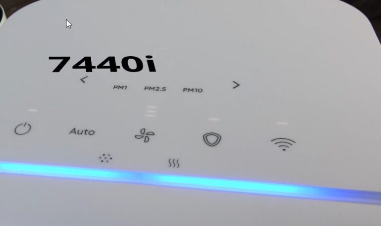 Model 7440i - biały panel sterowania